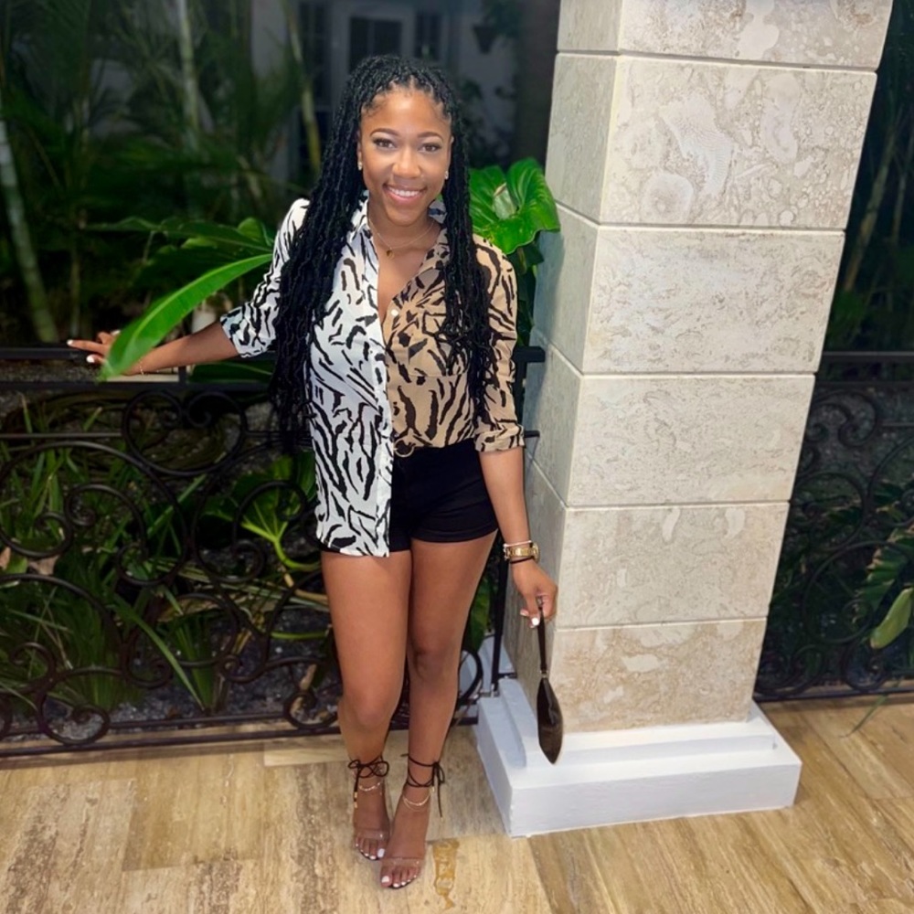 Fashion Nova- Two Sides Of Wild Shirt-S